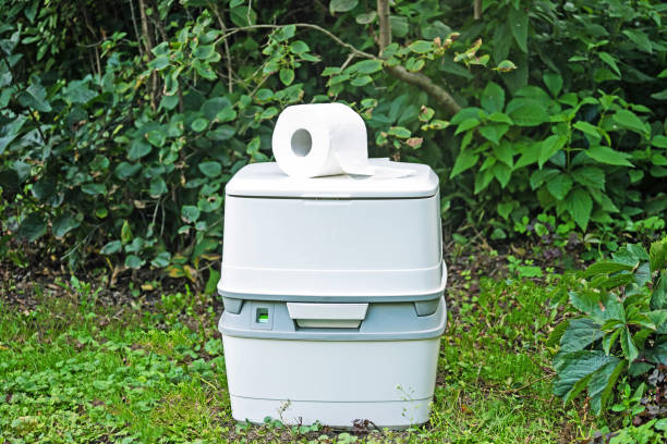 Best Portable restroom trailer rental  in Strongsville, OH